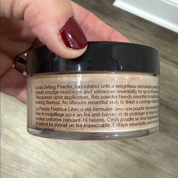 Dermablend Professional Loose Setting Powder - Cool Beige - Picture 5 of 8